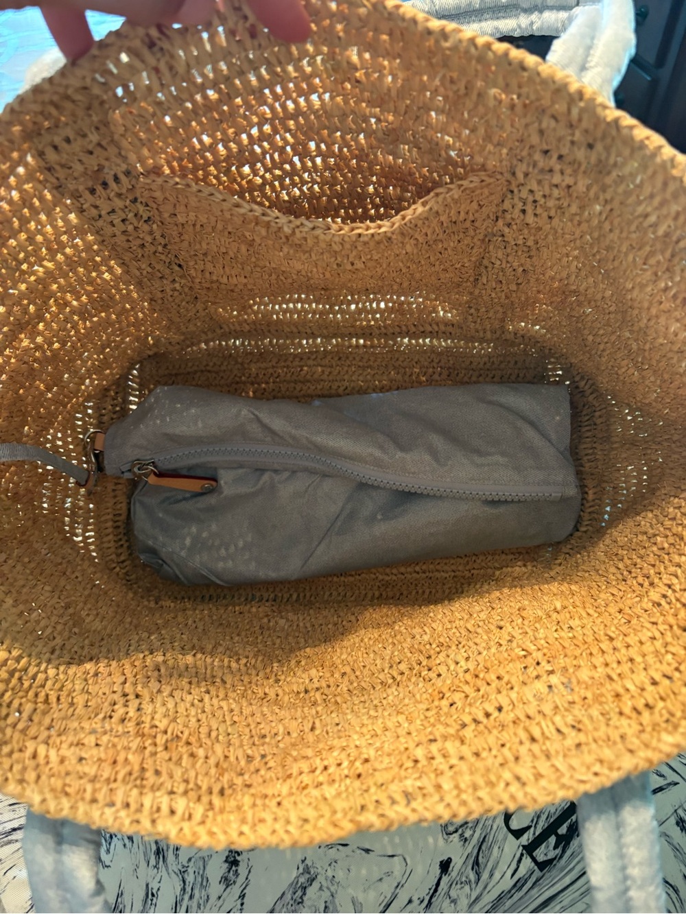 EUC MZ Wallace Raffia and chambray medium Tote - Picture 5 of 16